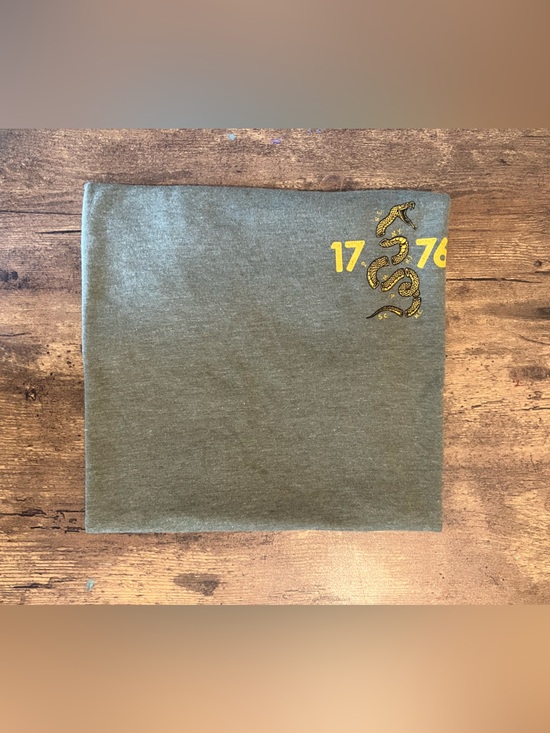 Other - Rags of honor graphics T-shirt
